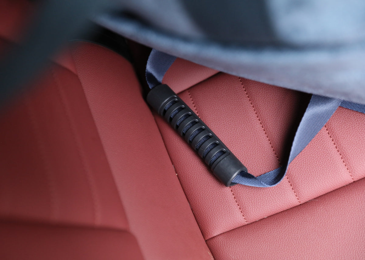 Puff Guard Dog Car Seat